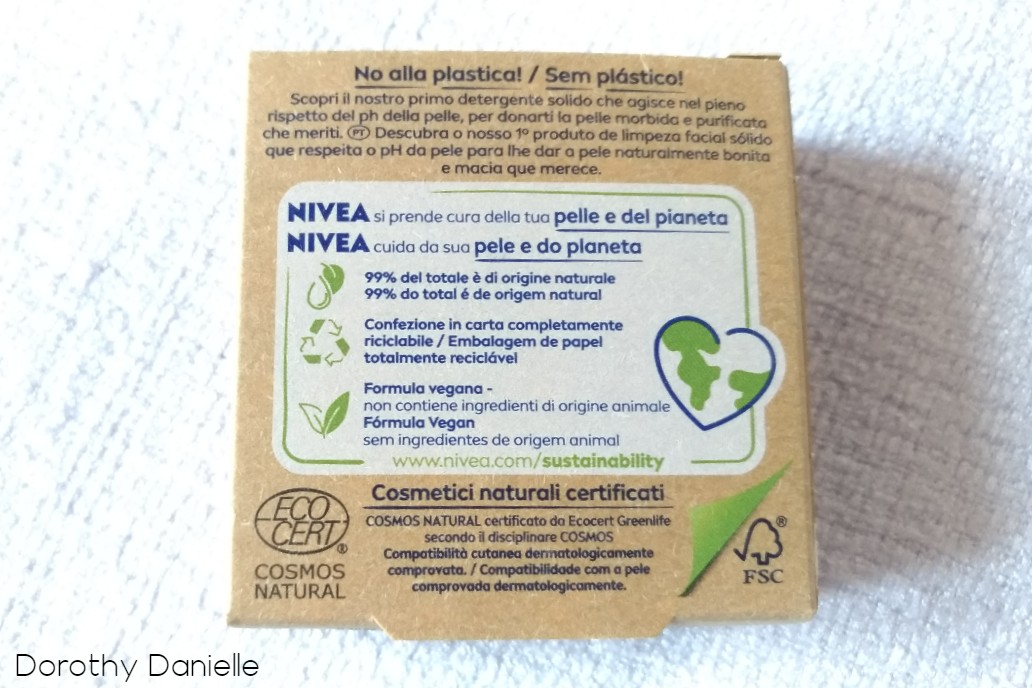 nivea-naturally-clean-opinione-inci-ingredienti-recensione-detergente-solido-viso