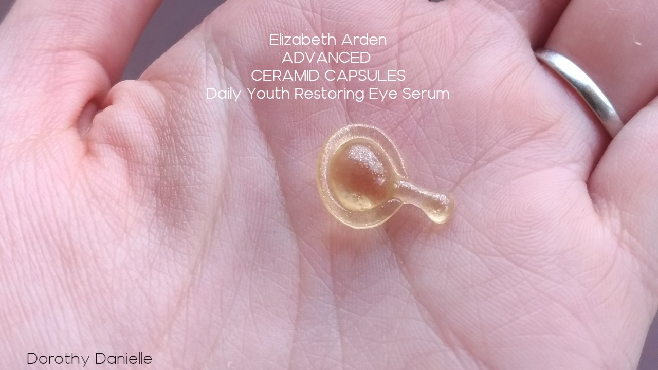 elizabeth-arden-ceramide-capsule-eye-serum-opinione-recensione-inci-ingredienti