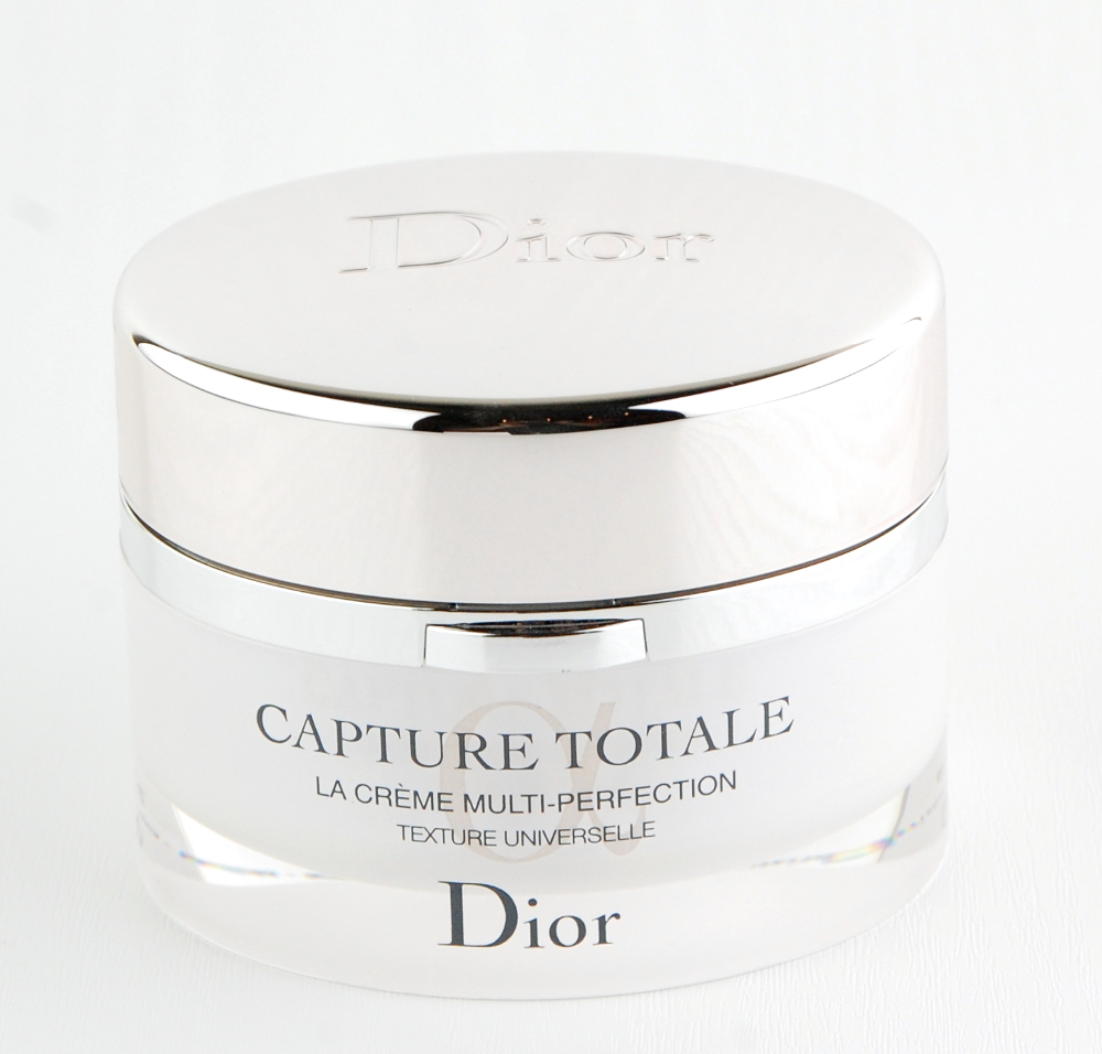 Dior-capture-totale-creme-multi-perfection-texture-universelle-review-ingredients-inci-opinione-recensione-