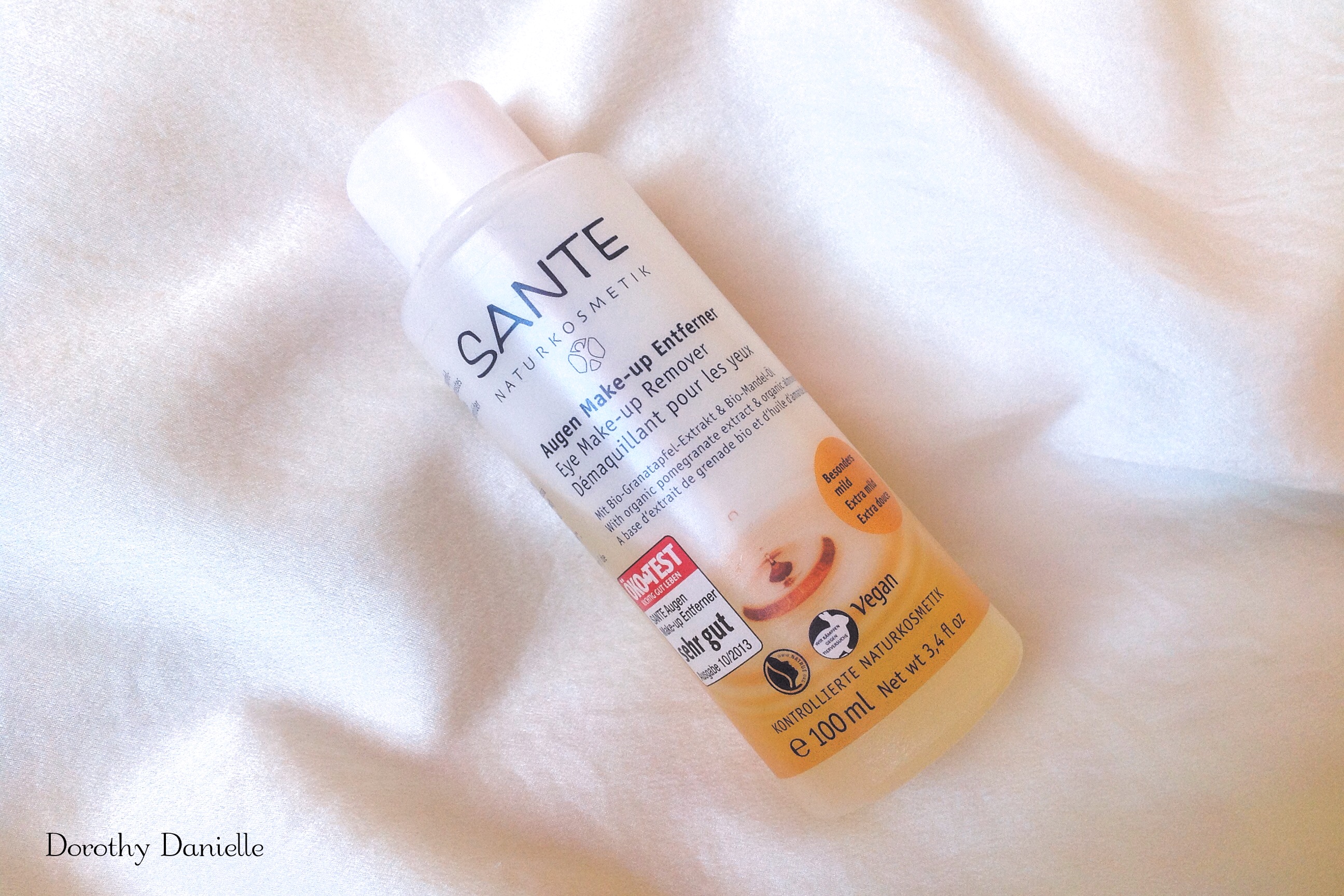 Sante-naturkosmetik-struccante-occhi-ecobio-recensione-opinione-inci-olio